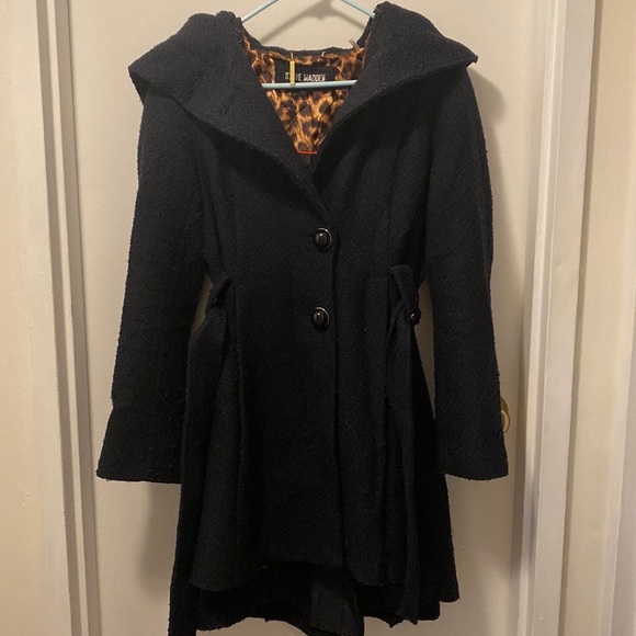 Steve Madden (ModCloth) dramatic hood navy coat - Picture 4 of 8